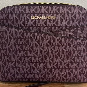 Michael Kors crossbody bag